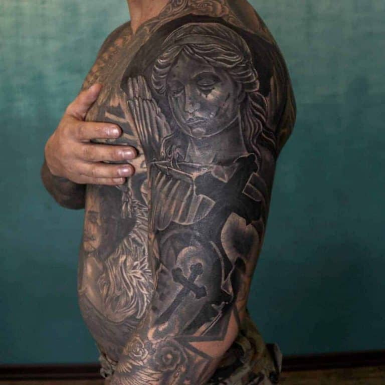 férfi tetoválások karra dv