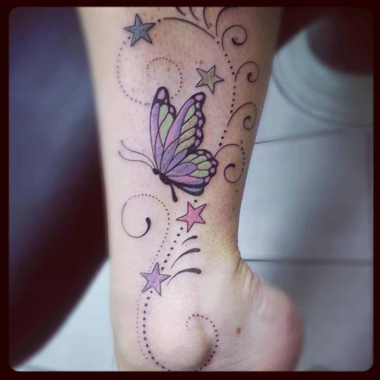 csillag pillangó tetoválás boka