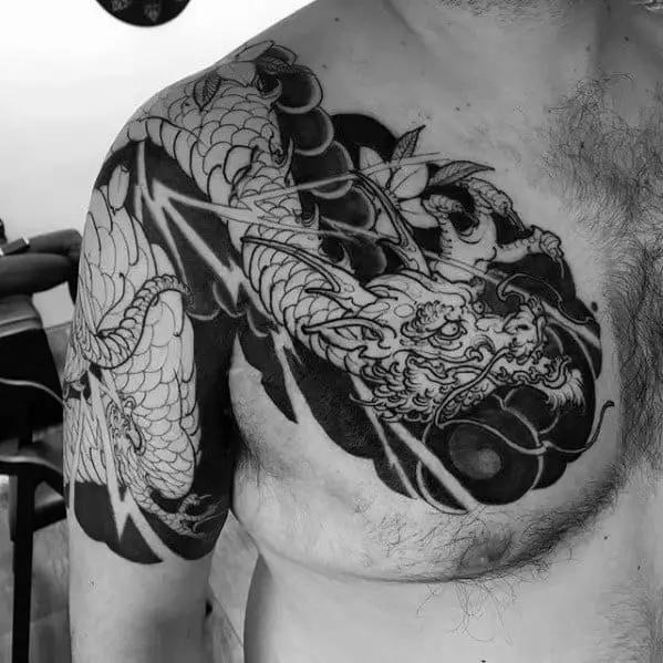 japán-váll-tattoo-a-dragon-kialakítás