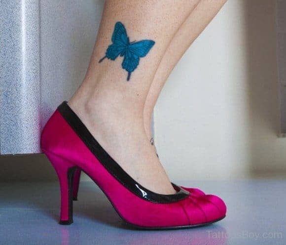kék pillangó tetoválás boka