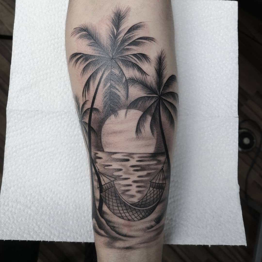 fekete pálmafa tetoválás