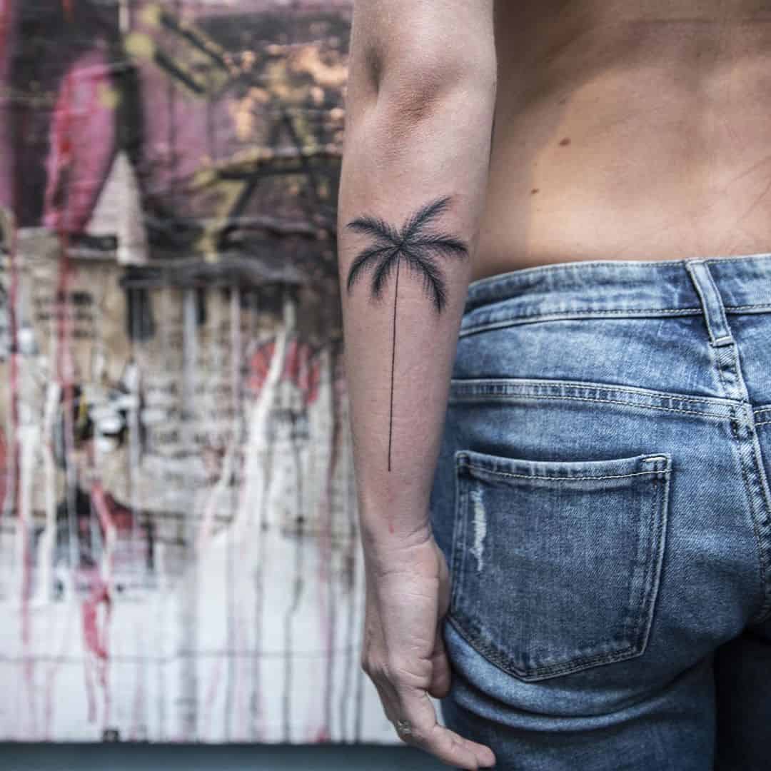 pálmafa kar tetoválás
