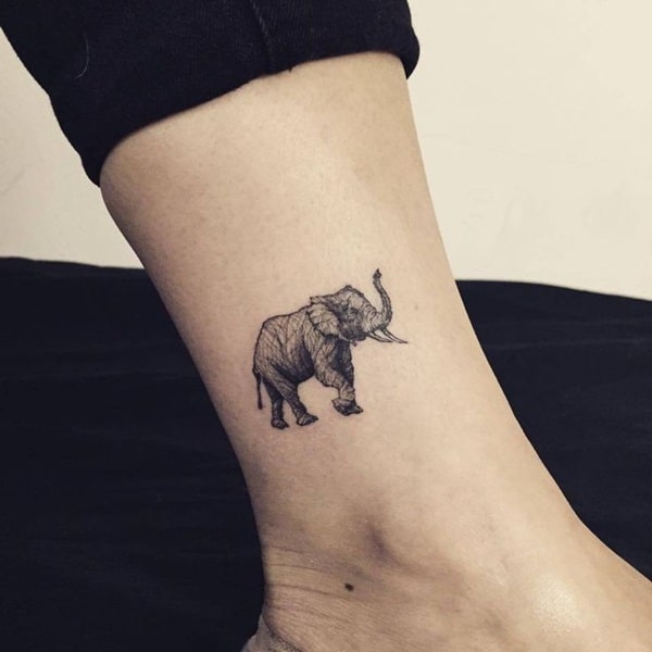 kicsi elefánt tetoválás