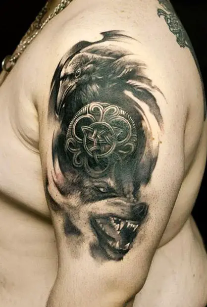 farkas és holló tetoválás
