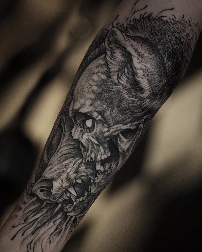 farkas koponya tetoválás
