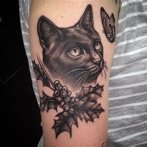 fekete macska tetoválás